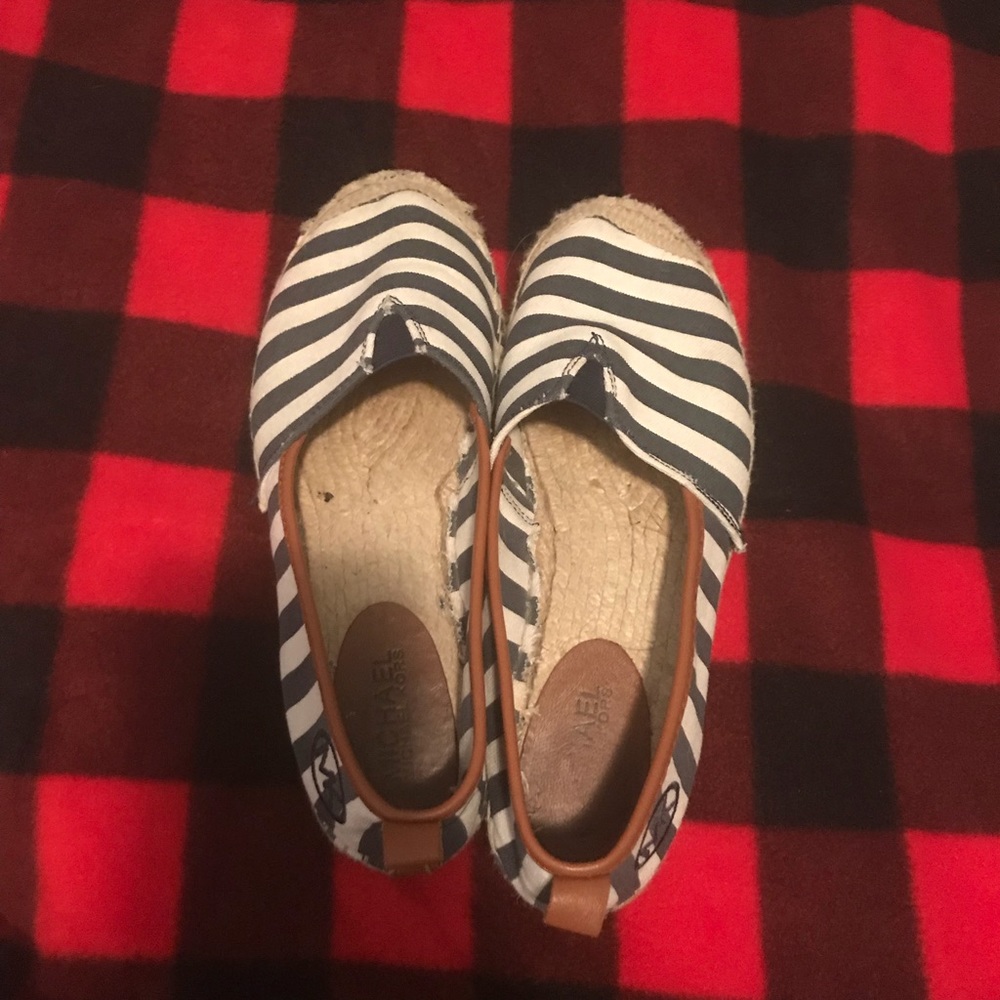 MK flats excellent condition 7.5